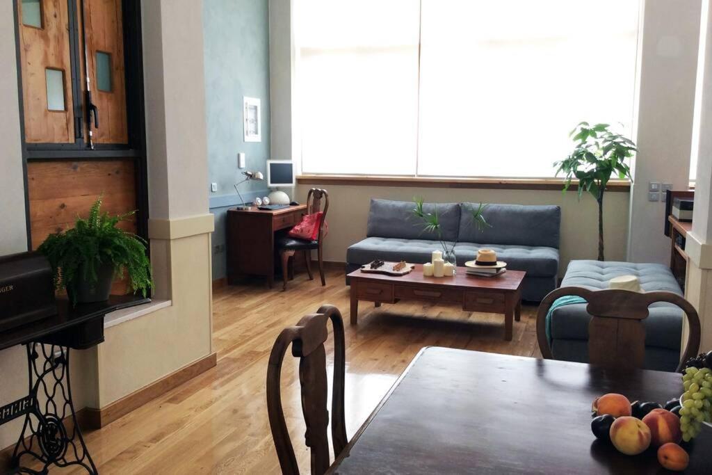 Unique - Spacious Studio With Rooftop / Thissio Atenas Exterior foto