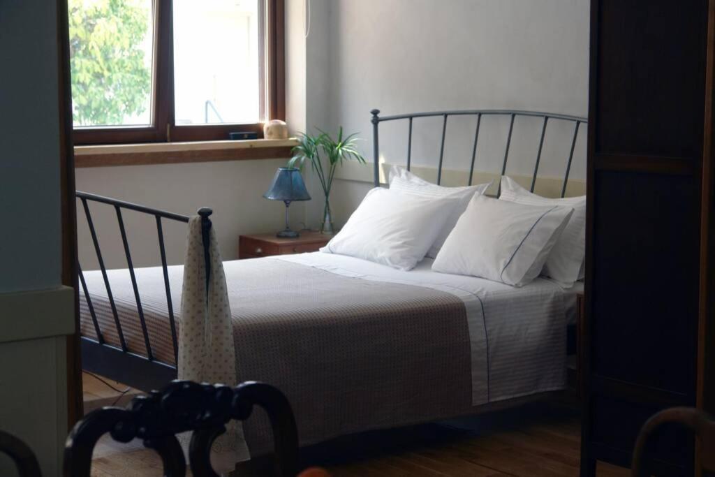 Unique - Spacious Studio With Rooftop / Thissio Atenas Exterior foto